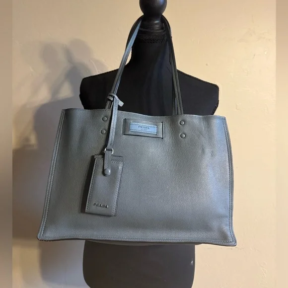 Prada Etiquette Tote Glace Calf Medium - Picture 2 of 15